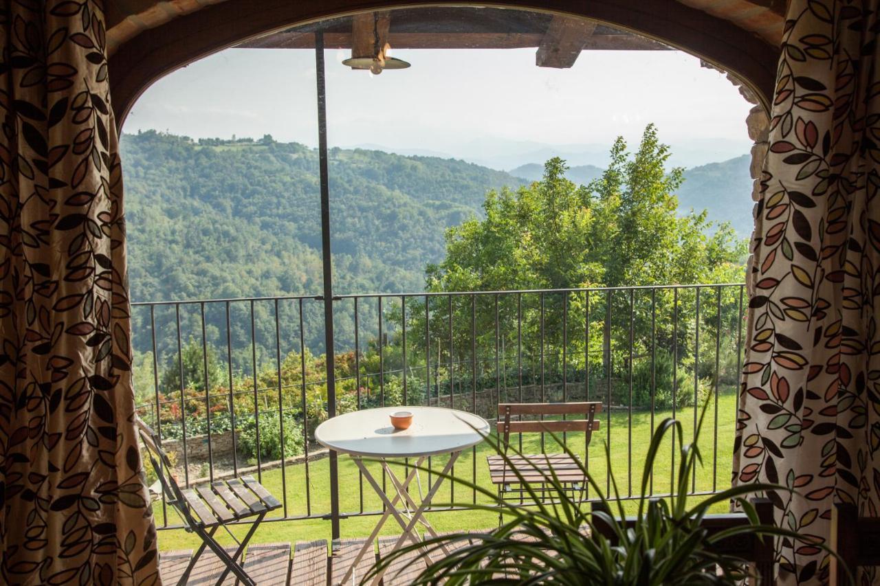 Magiche Langhe Bed & Breakfast Paroldo Exterior foto