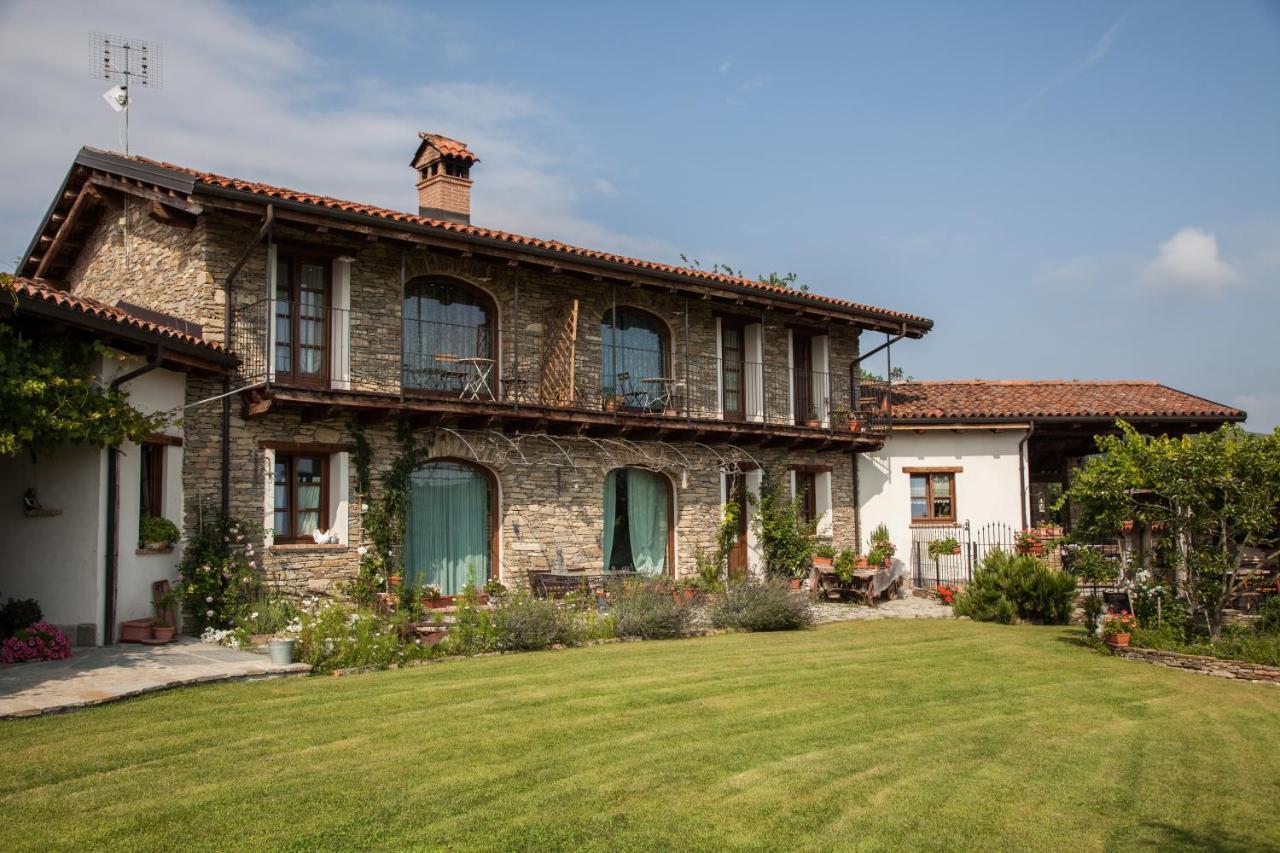 Magiche Langhe Bed & Breakfast Paroldo Exterior foto