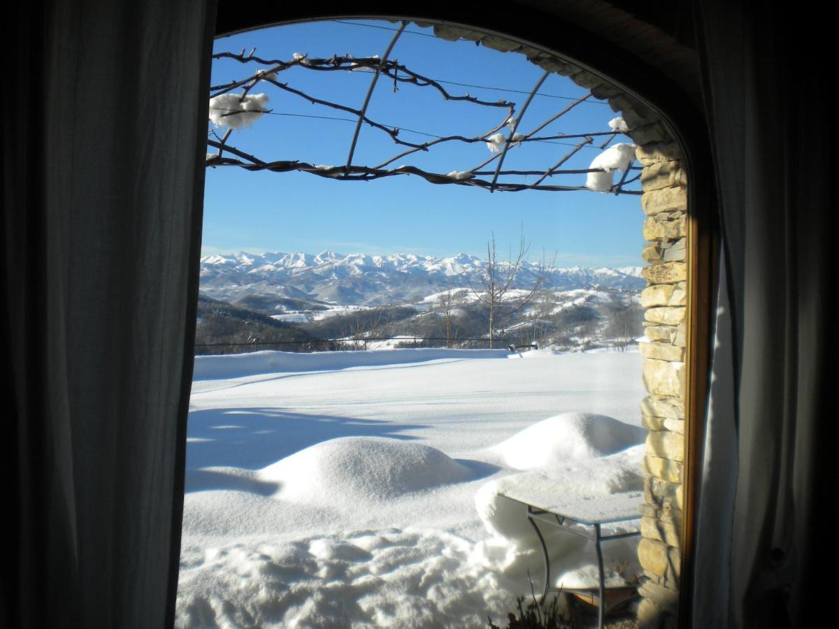 Magiche Langhe Bed & Breakfast Paroldo Exterior foto